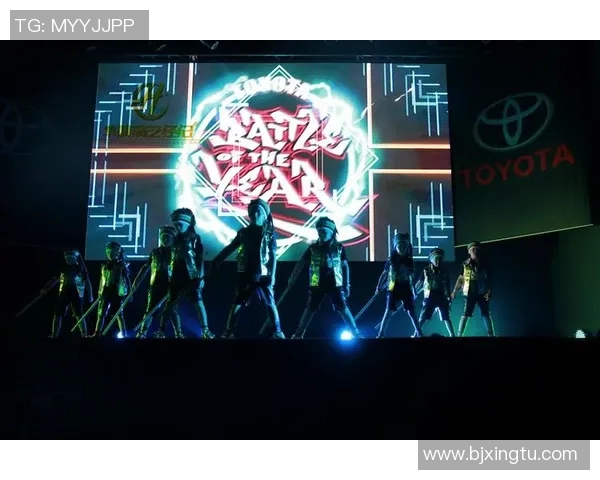 上海飞盘队在世界街舞大赛中以53分稳居积分榜首位 上海飞盘队在世界街舞大赛中以53分稳居积分榜首位